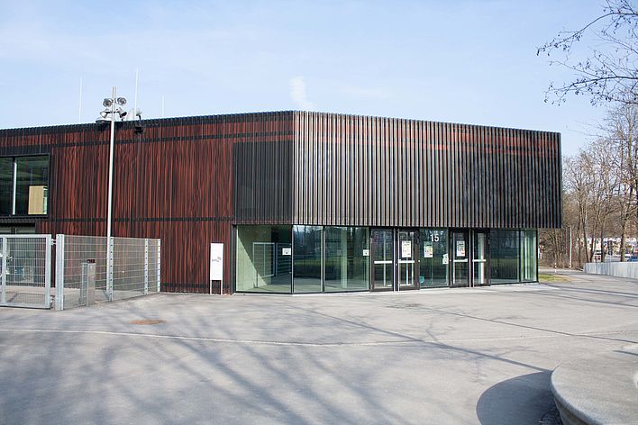 Wilhelm-Leger-Sporthalle